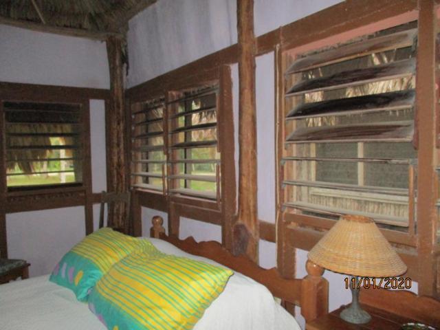 Cerros Beach Inn كوروزال المظهر الخارجي الصورة